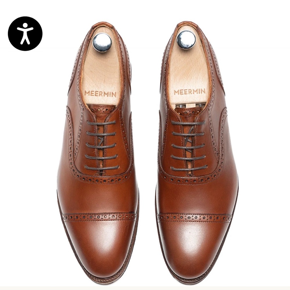 Meermin men’s dress shoe with low profile & almond shaped toe. Great condition.